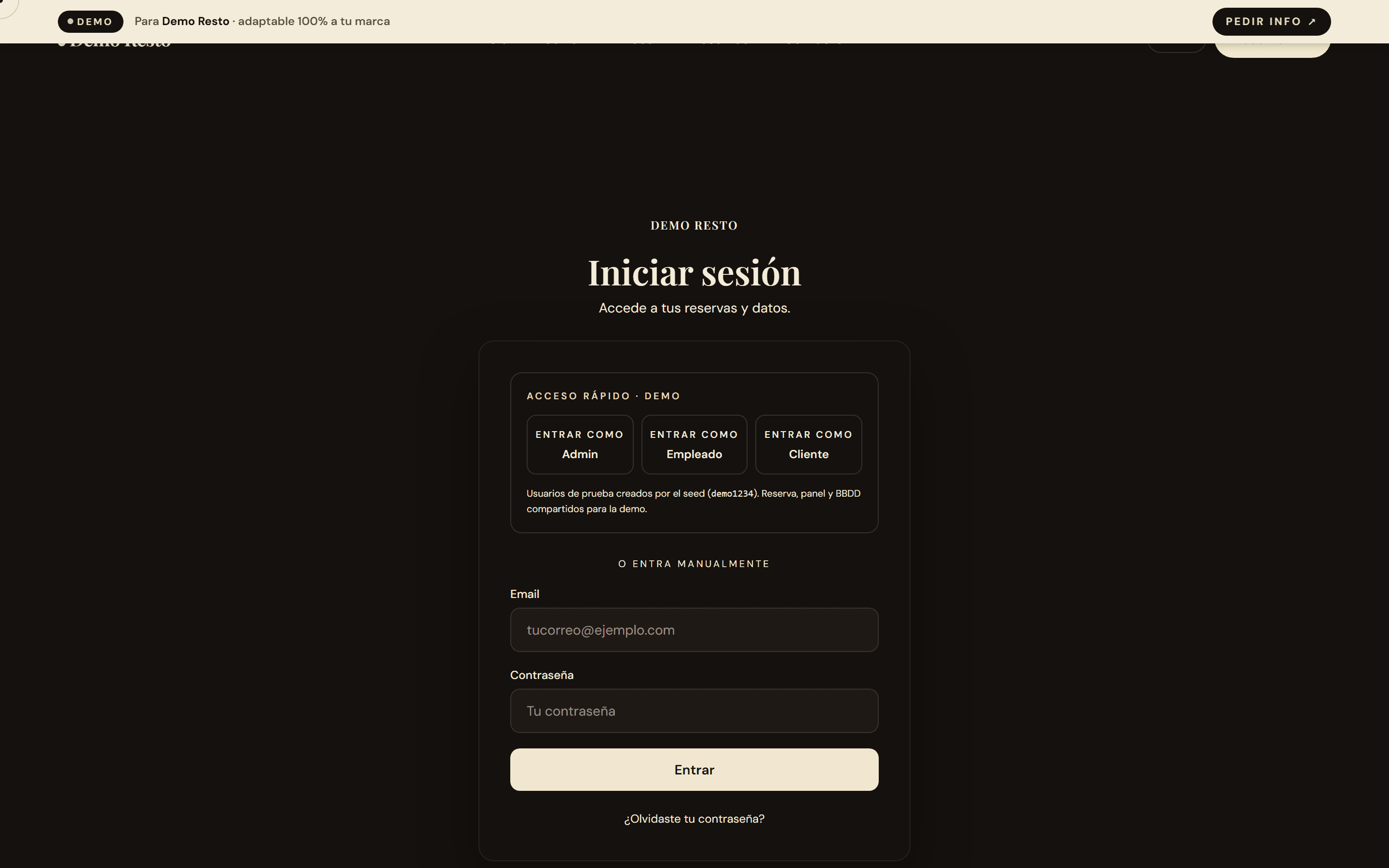Login con 3 accesos rápidos para demo (Admin / Empleado / Cliente).